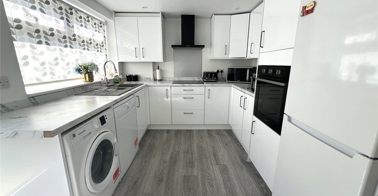 2 bedroom house for sale in Welling | Robinson Jackson