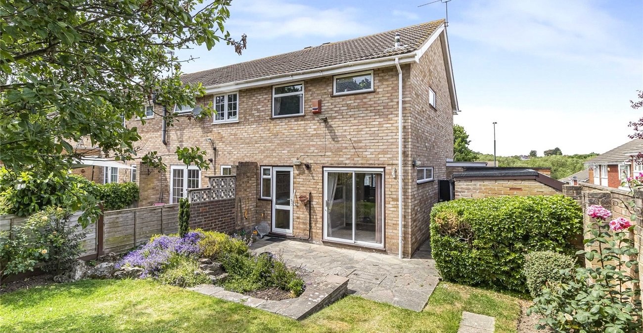 3 bedroom house for sale in Welling | Robinson Jackson
