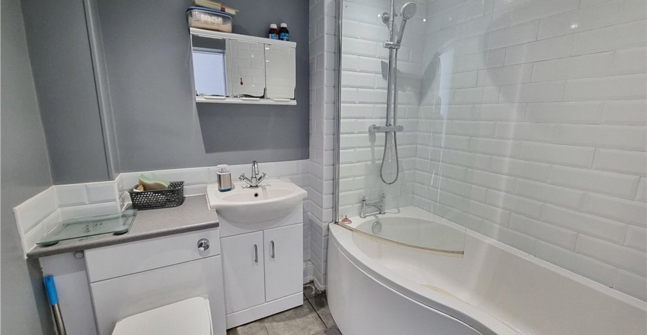 2 bedroom house for sale in Green Street Green | Robinson Jackson