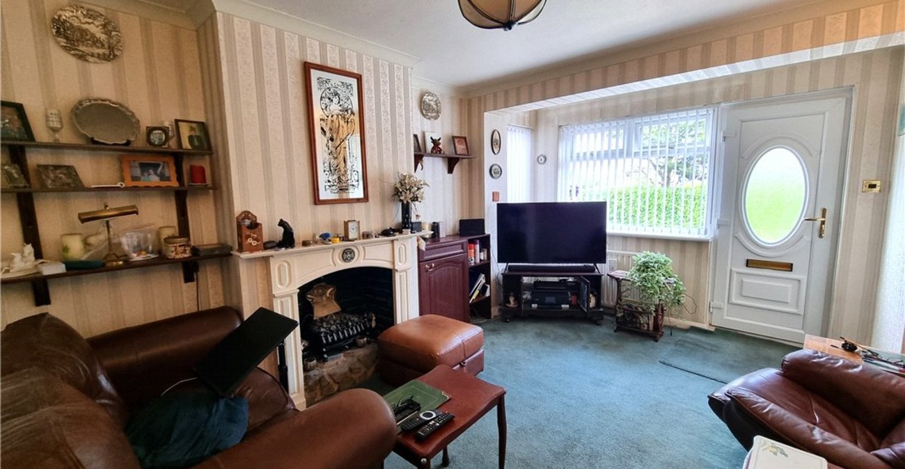 2 bedroom house for sale in Green Street Green | Robinson Jackson