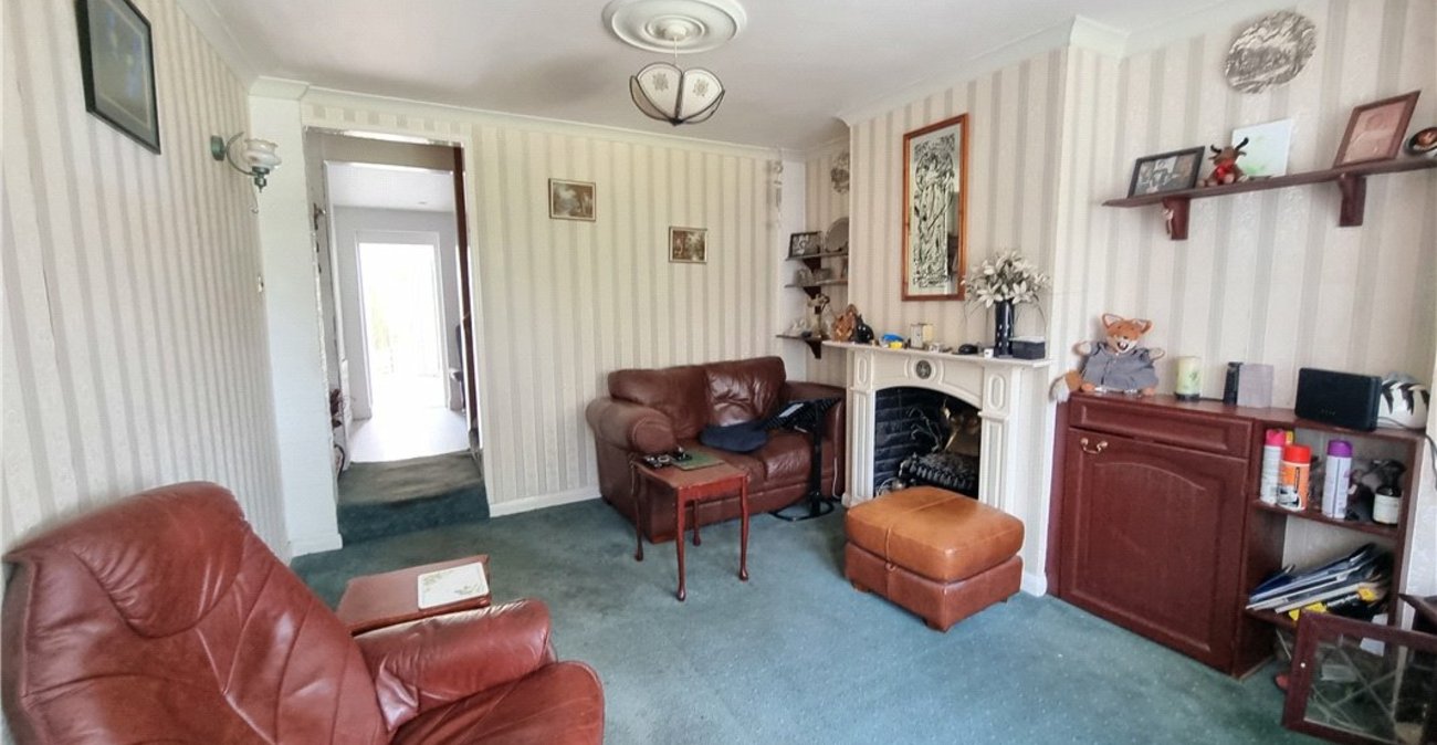 2 bedroom house for sale in Green Street Green | Robinson Jackson