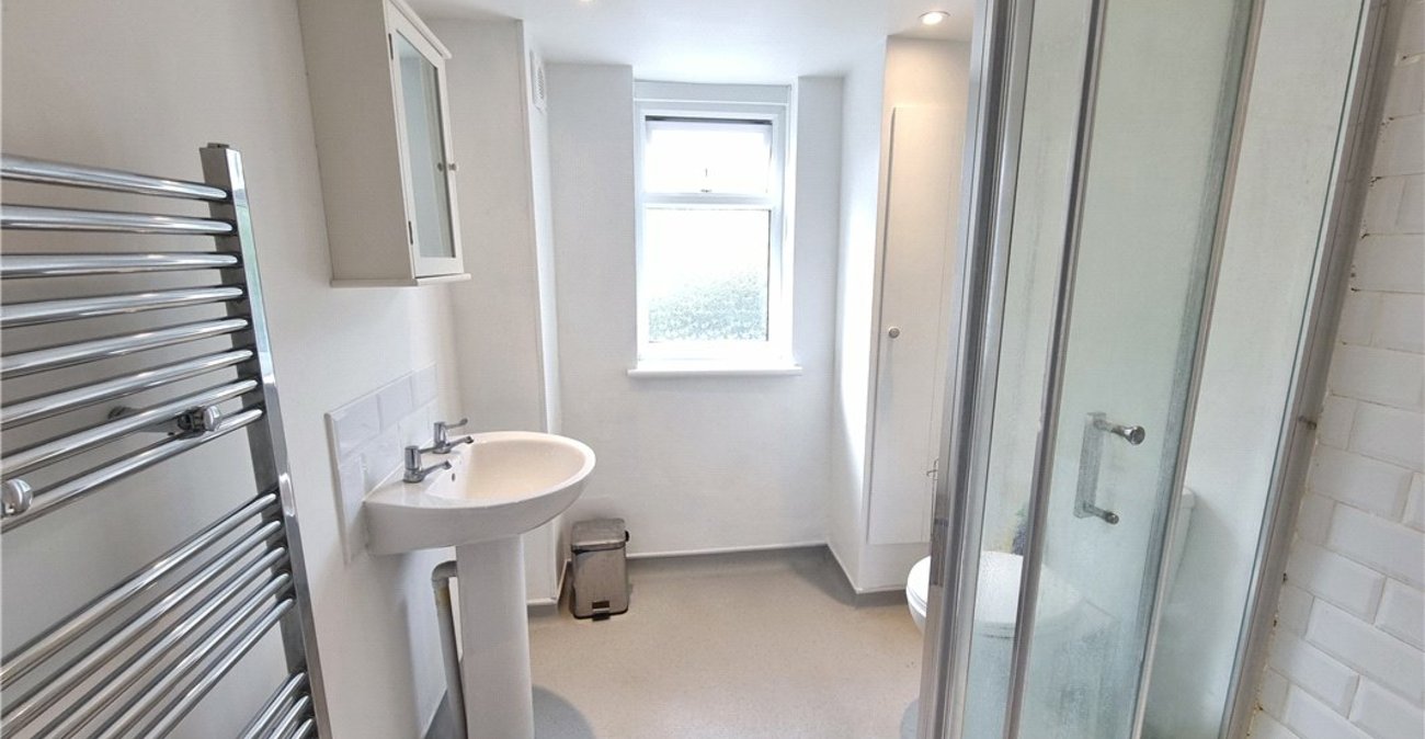 2 bedroom house for sale in Green Street Green | Robinson Jackson