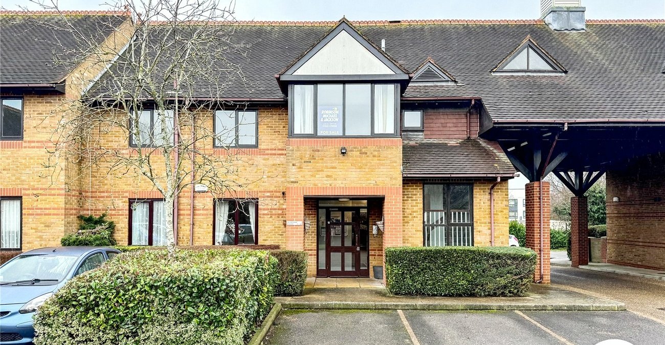 2 bedroom property for sale in Enterprise Road | Robinson Michael & Jackson