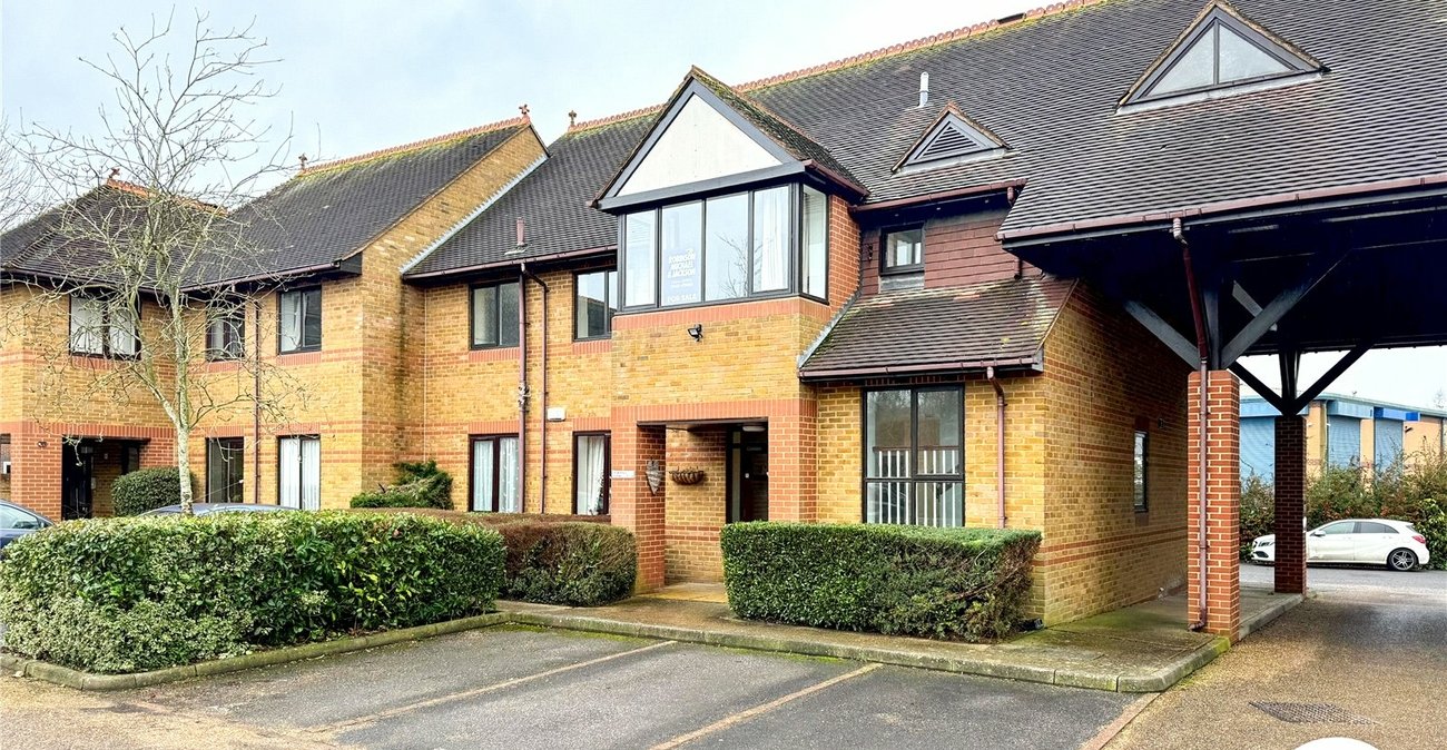 2 bedroom property for sale in Enterprise Road | Robinson Michael & Jackson