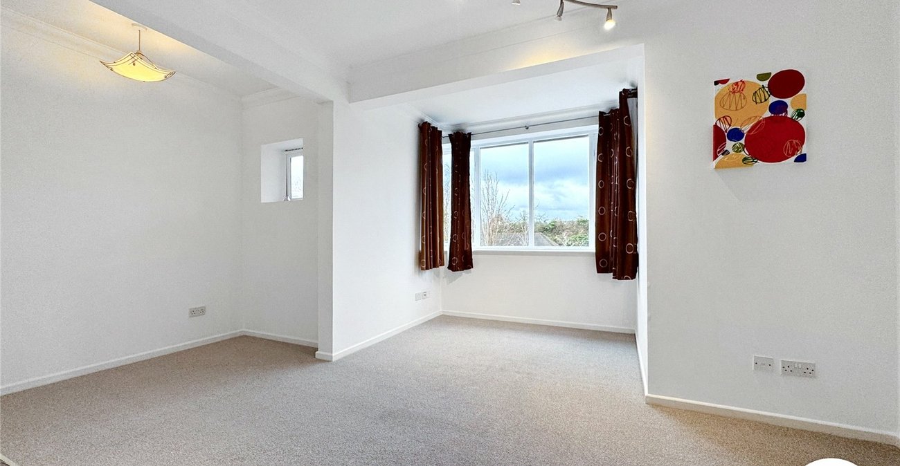 2 bedroom property for sale in Enterprise Road | Robinson Michael & Jackson