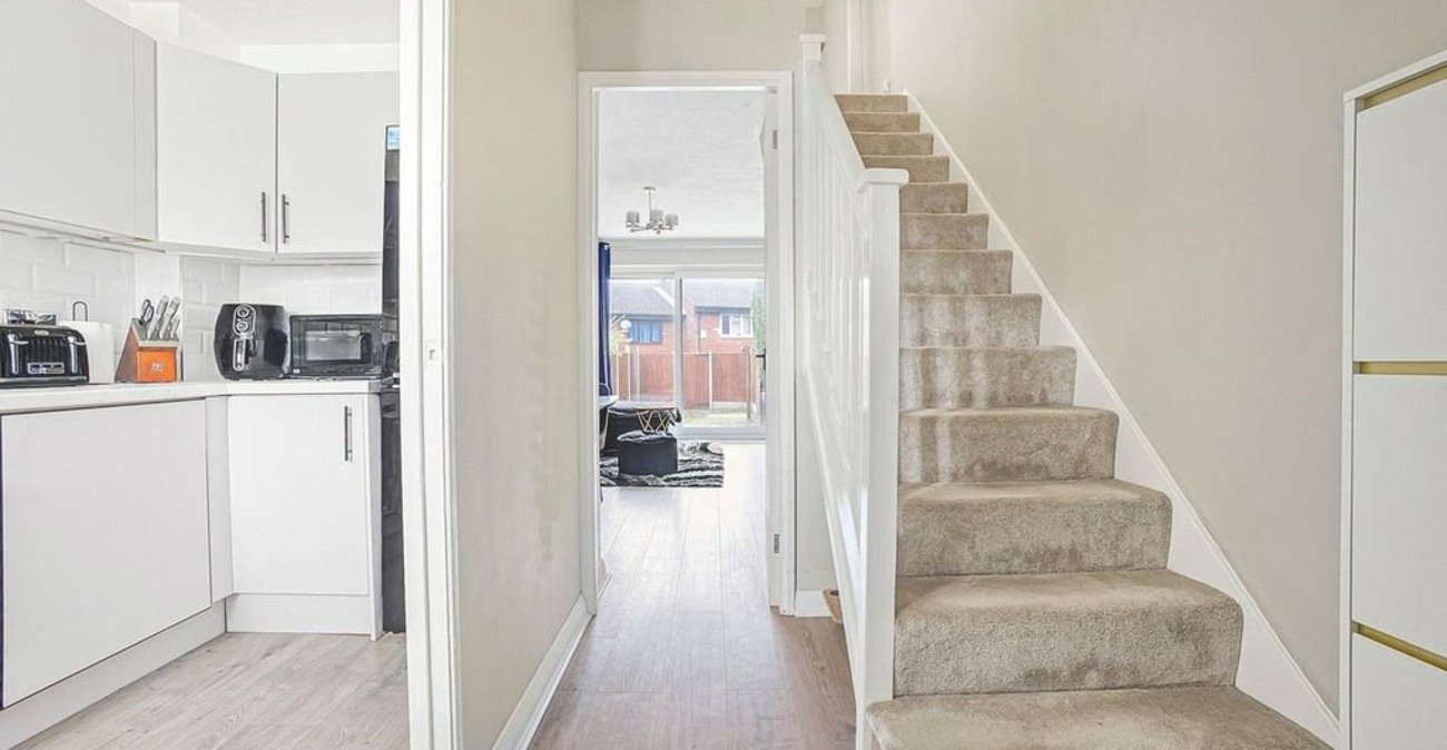 2 bedroom house for sale in Orpington | Robinson Jackson