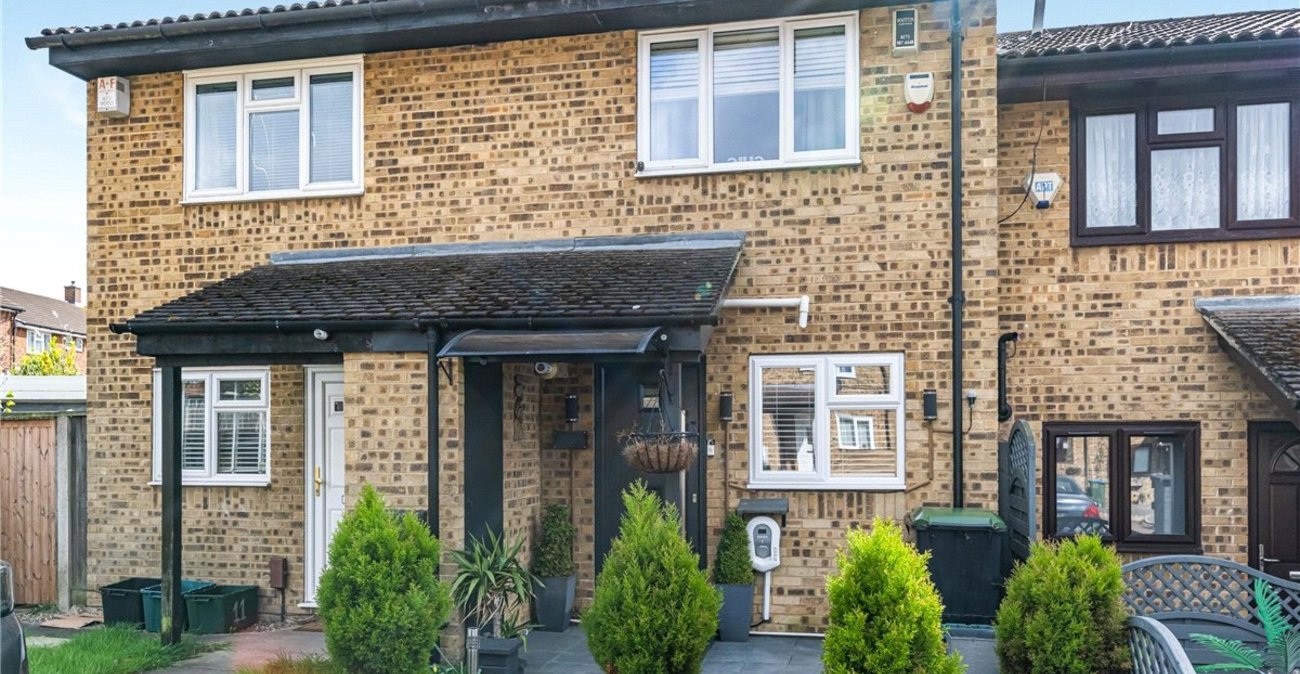 2 bedroom house for sale in St Pauls Cray | Robinson Jackson