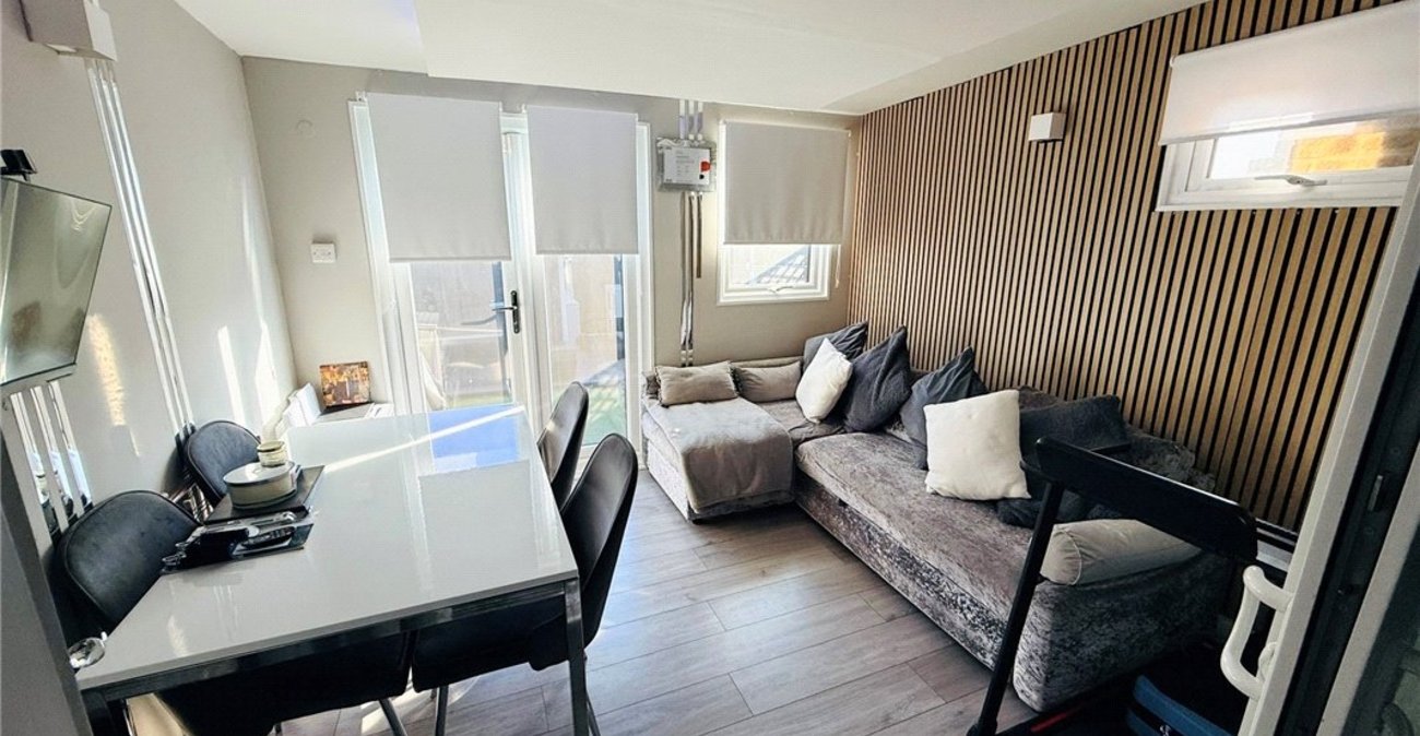 2 bedroom house for sale in St Pauls Cray | Robinson Jackson