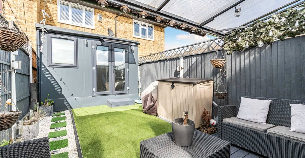 2 bedroom house for sale in St Pauls Cray | Robinson Jackson