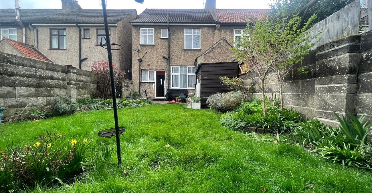 3 bedroom house for sale in Gravesend | Robinson Michael & Jackson