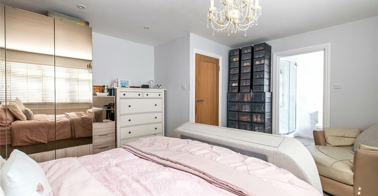 5 bedroom house for sale in Gravesend | Robinson Michael & Jackson