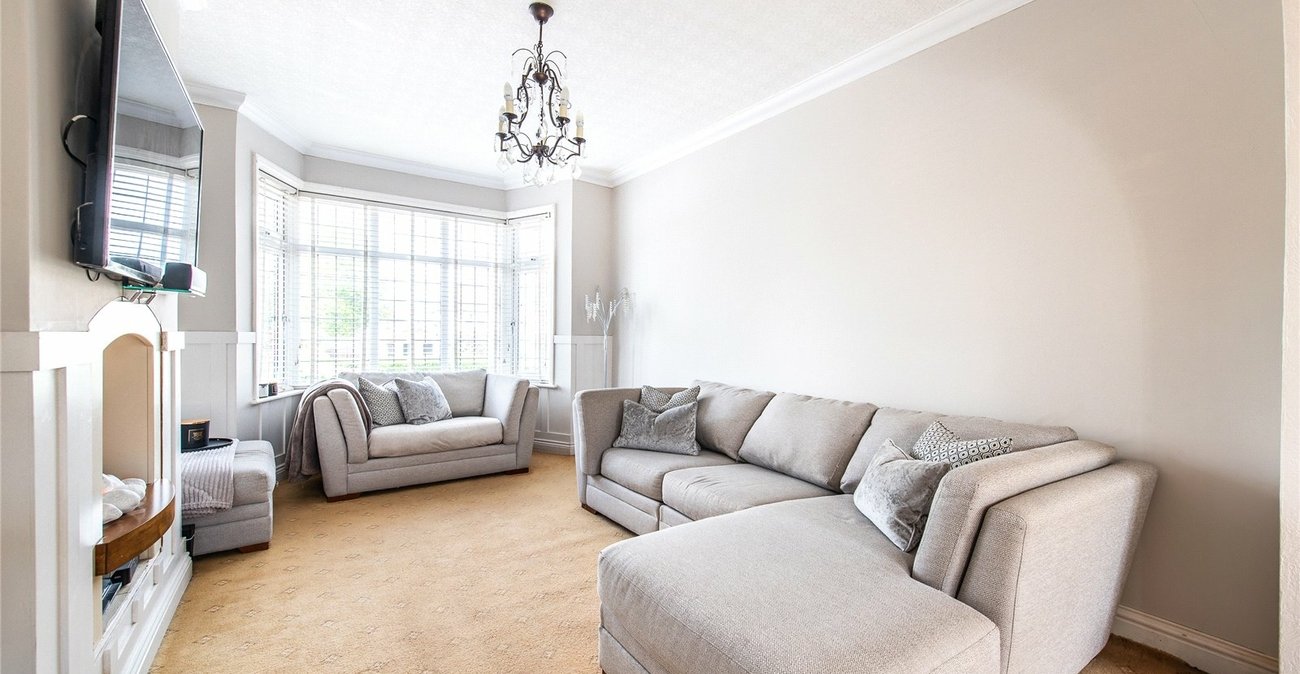 5 bedroom house for sale in Gravesend | Robinson Michael & Jackson