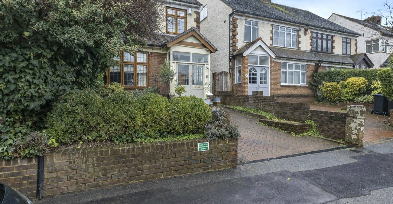 3 bedroom house for sale in Gravesend | Robinson Michael & Jackson