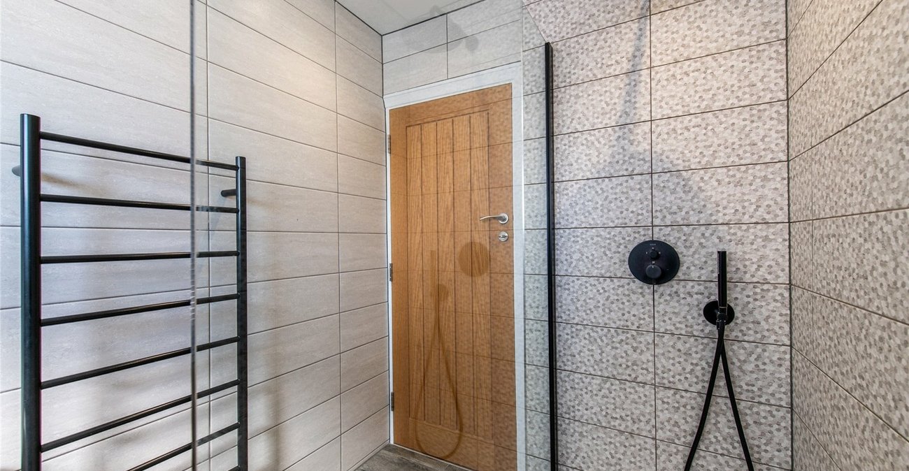 4 bedroom house for sale in Gravesend | Robinson Michael & Jackson