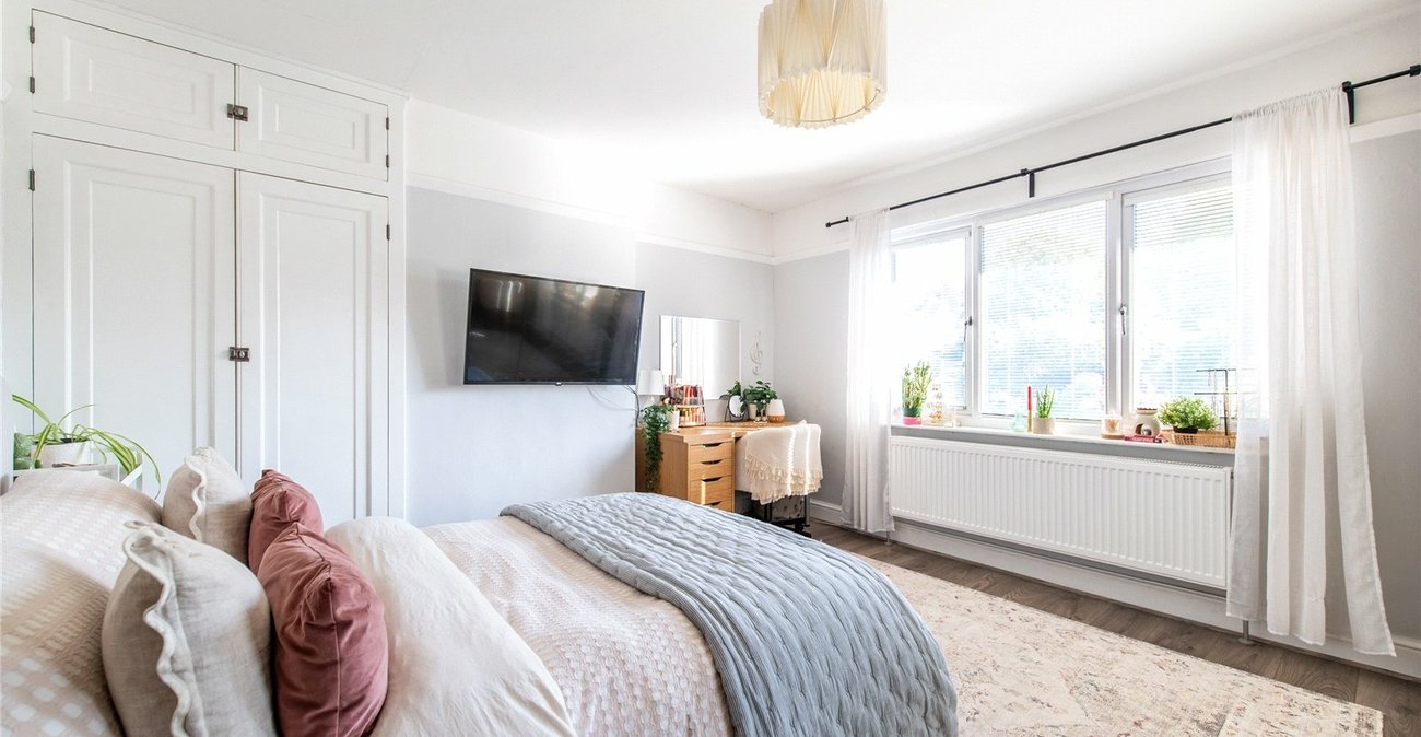 4 bedroom house for sale in Gravesend | Robinson Michael & Jackson