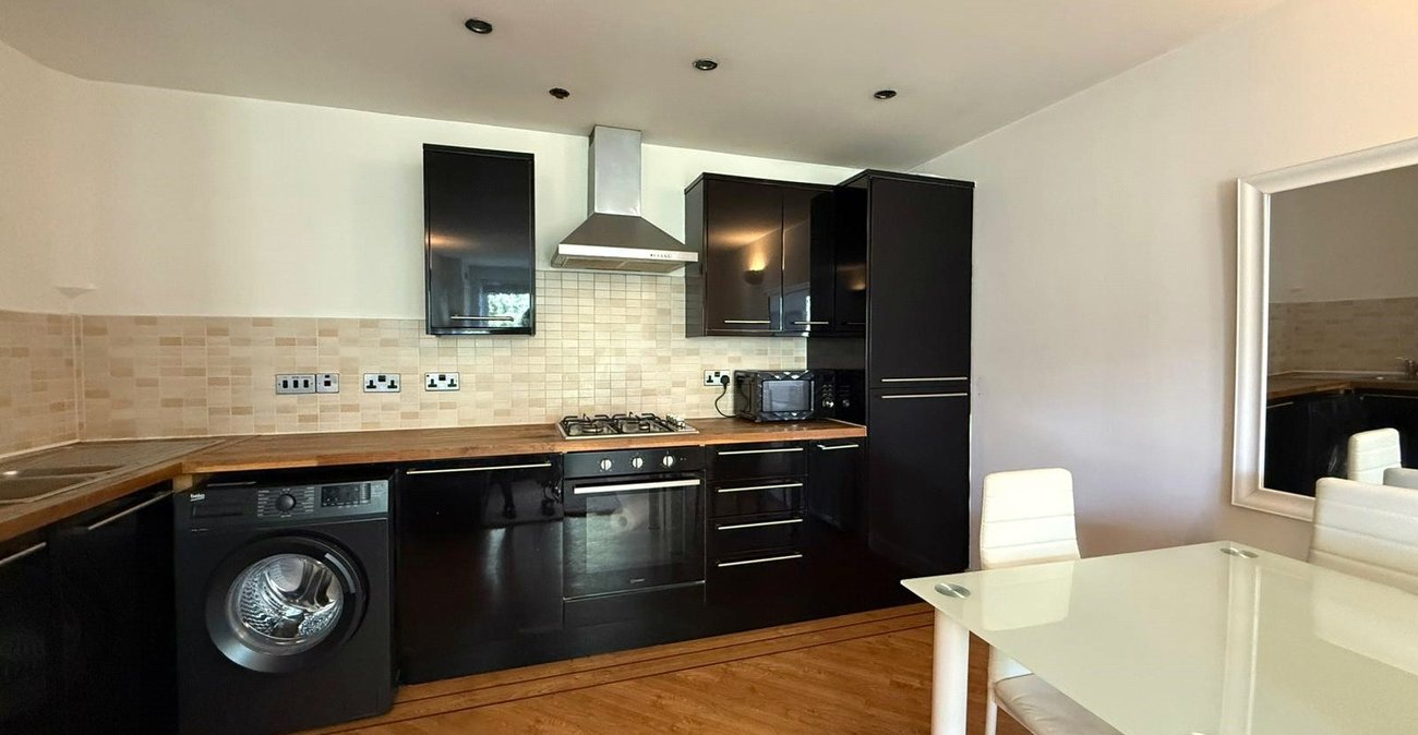 1 bedroom property for sale in Gravesend | Robinson Michael & Jackson