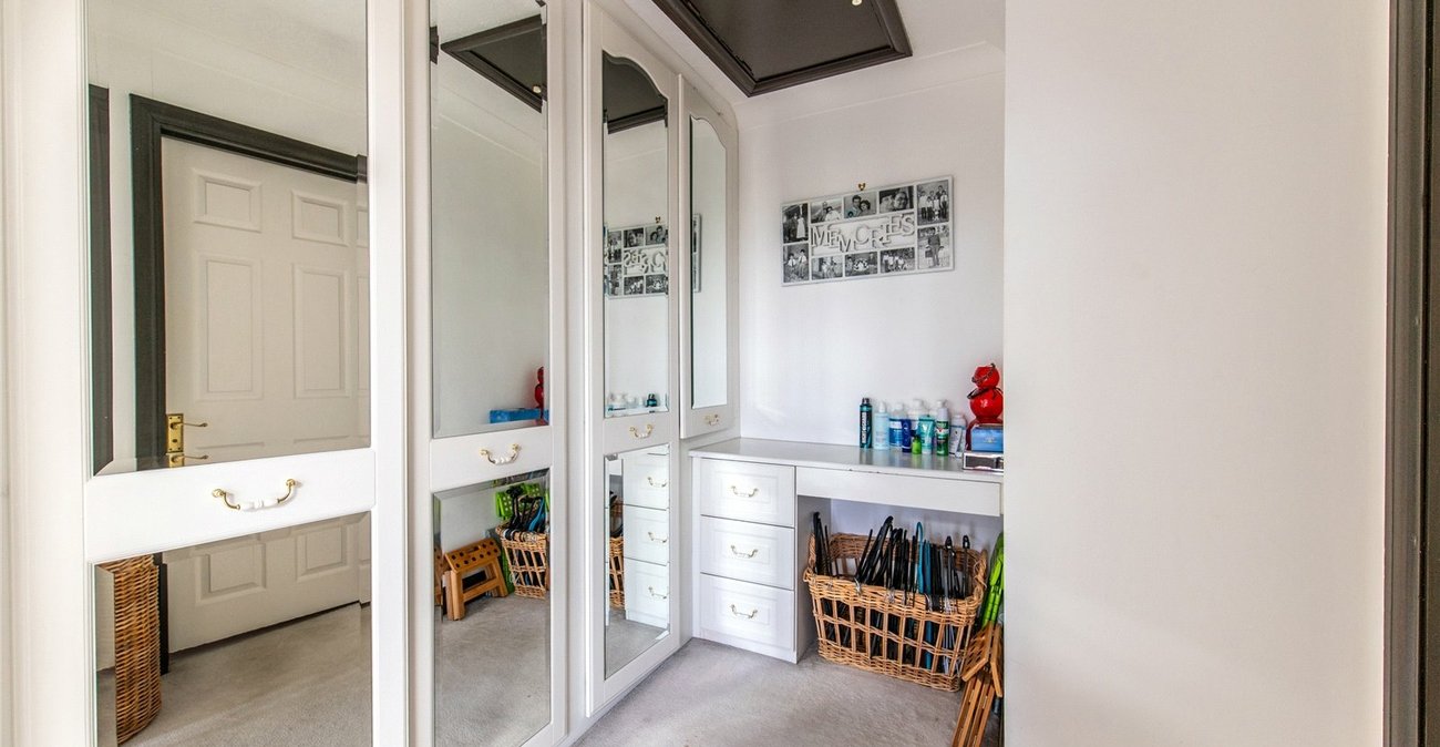 5 bedroom house for sale in Meopham | Robinson Michael & Jackson