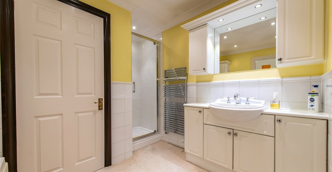 5 bedroom house for sale in Meopham | Robinson Michael & Jackson