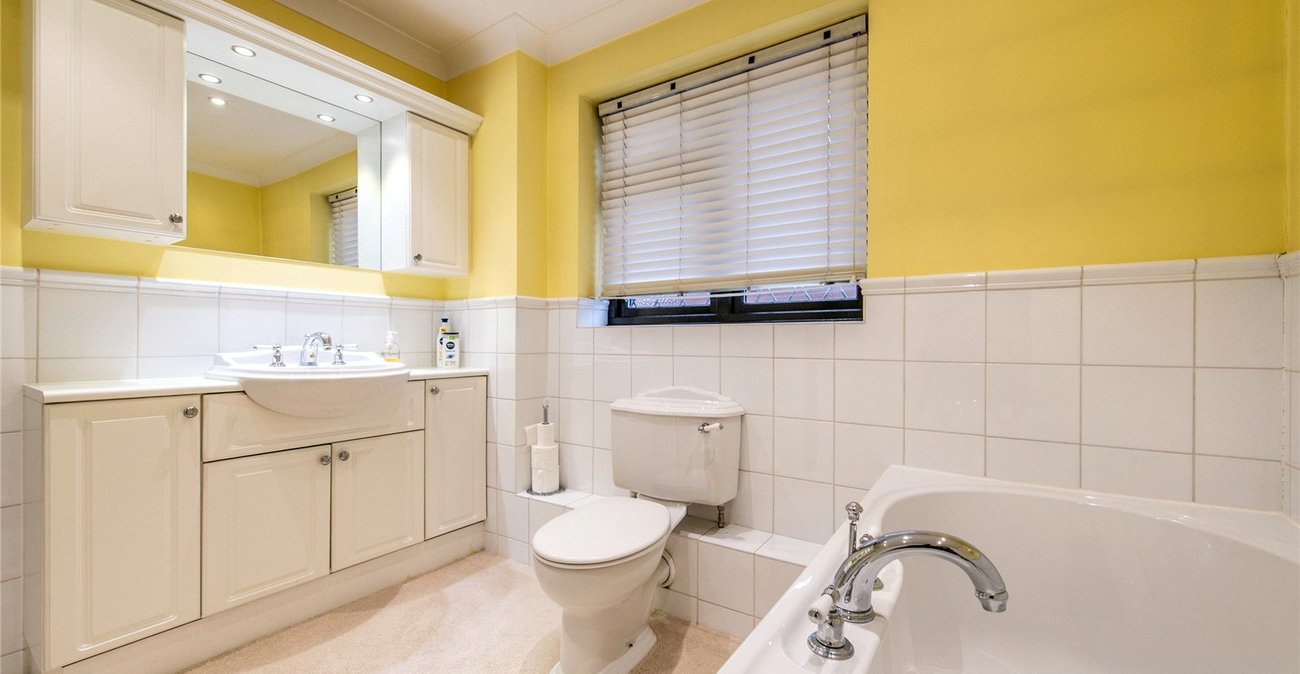 5 bedroom house for sale in Meopham | Robinson Michael & Jackson