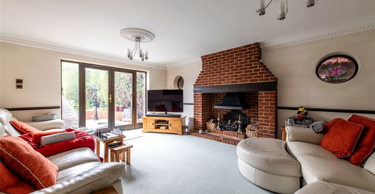 5 bedroom house for sale in Meopham | Robinson Michael & Jackson