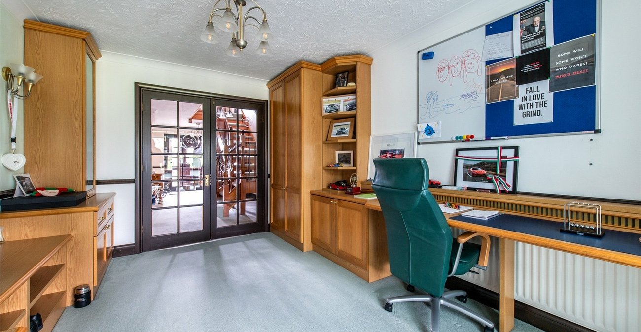 5 bedroom house for sale in Meopham | Robinson Michael & Jackson