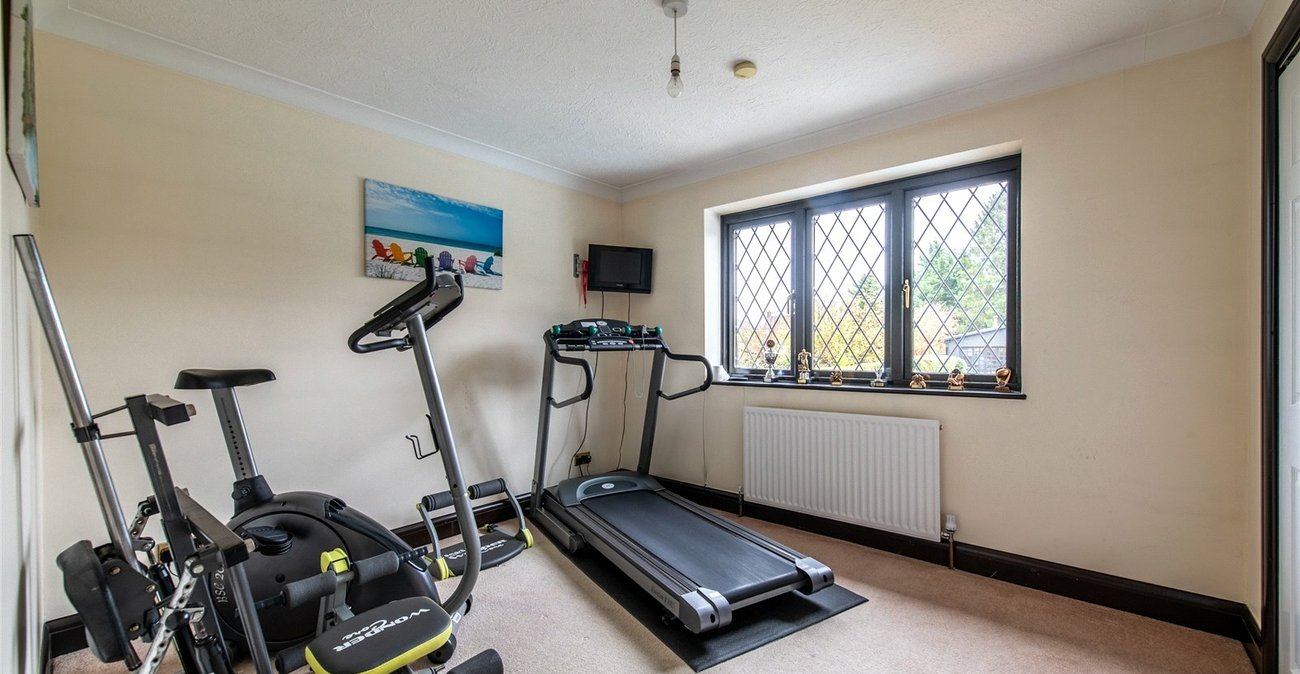 5 bedroom house for sale in Meopham | Robinson Michael & Jackson