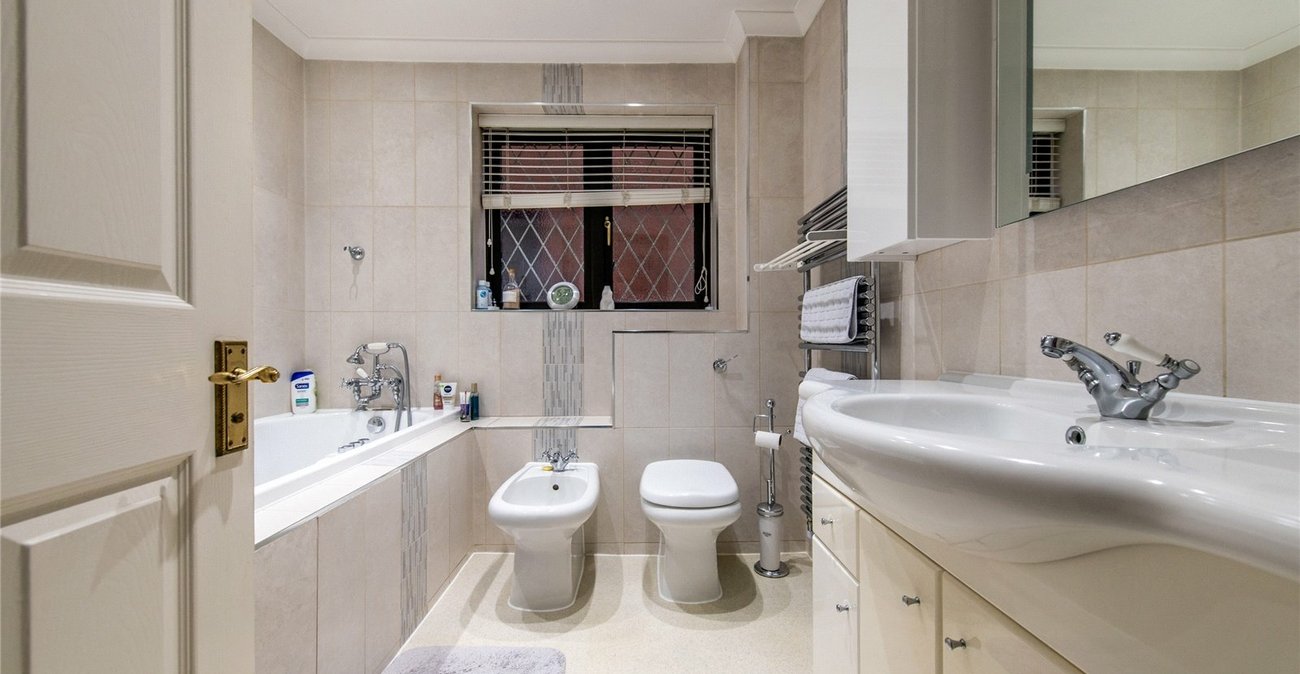 5 bedroom house for sale in Meopham | Robinson Michael & Jackson