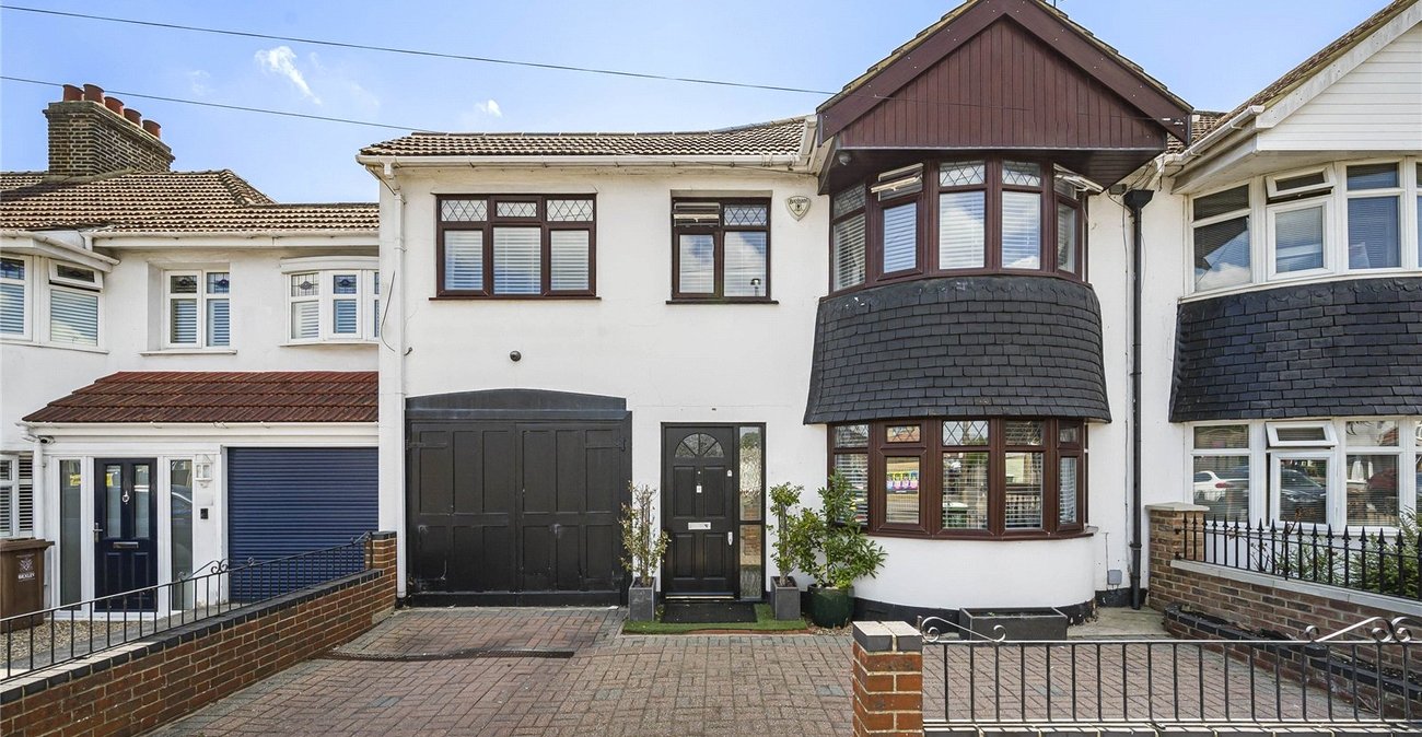 5 bedroom house for sale in Welling | Robinson Jackson