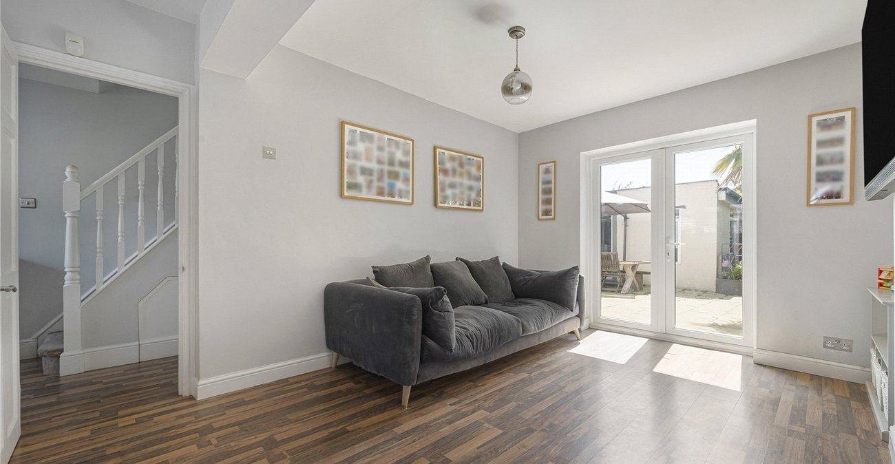 5 bedroom house for sale in Welling | Robinson Jackson