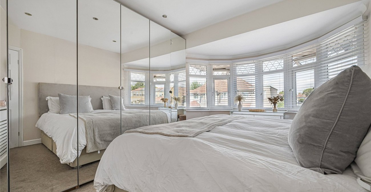 5 bedroom house for sale in Welling | Robinson Jackson