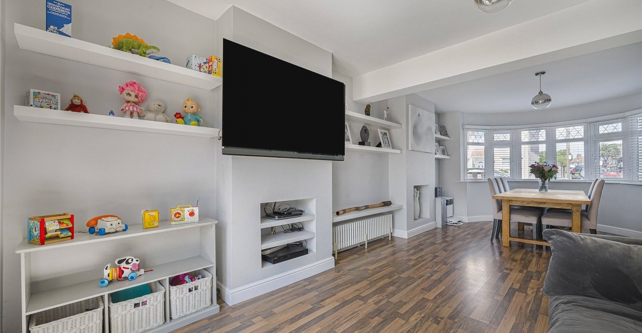 5 bedroom house for sale in Welling | Robinson Jackson