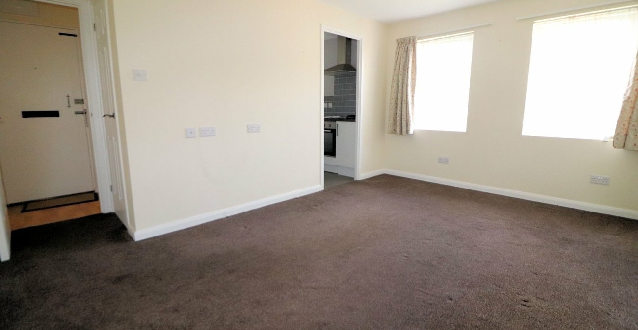 1 bedroom property for sale in Crayford | Robinson Jackson