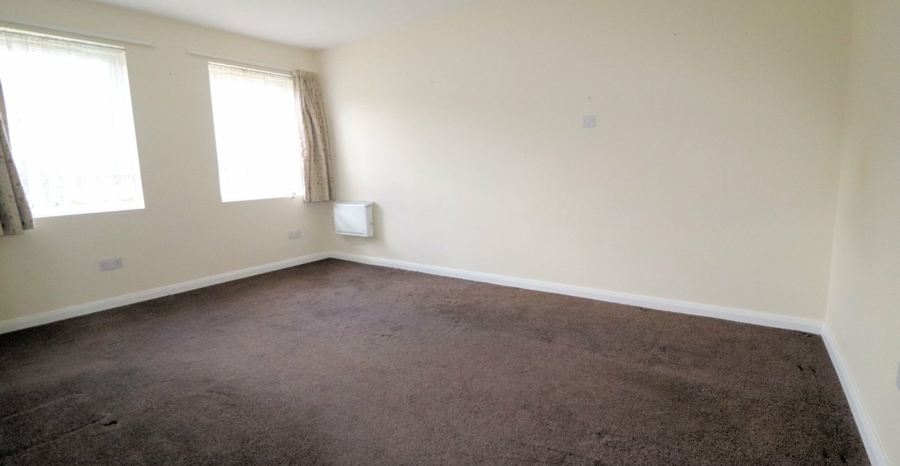 1 bedroom property for sale in Crayford | Robinson Jackson