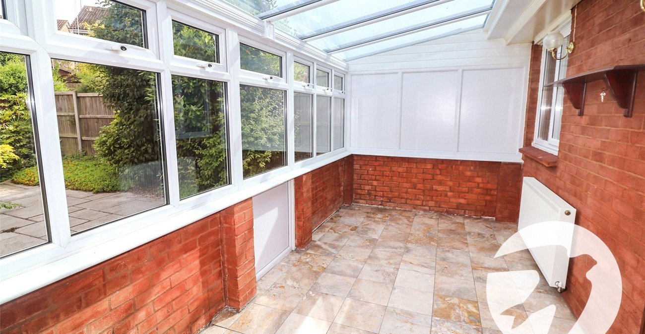 2 bedroom bungalow for sale in Crayford | Robinson Jackson