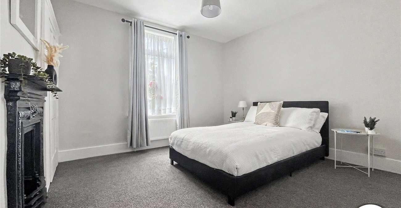 3 bedroom house for sale in Strood | Robinson Michael & Jackson