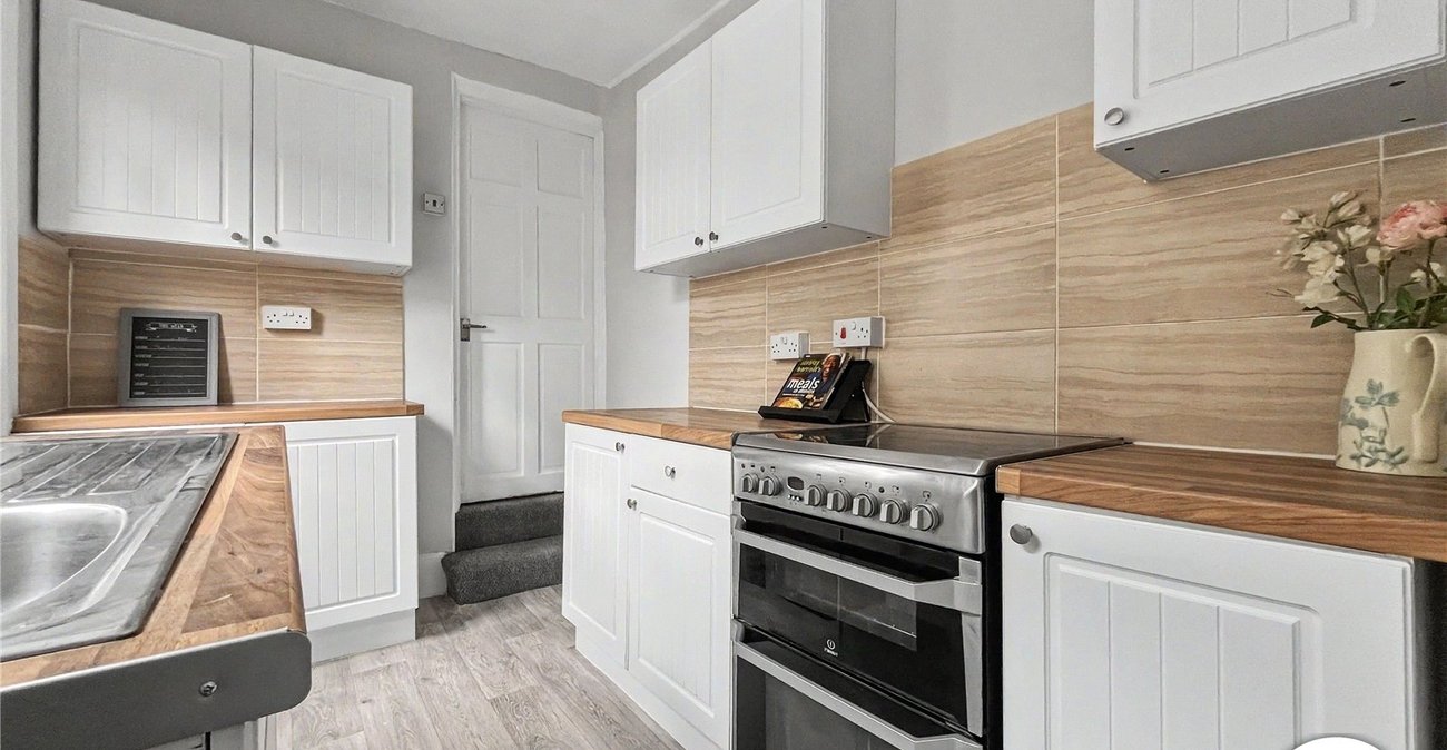 3 bedroom house for sale in Strood | Robinson Michael & Jackson