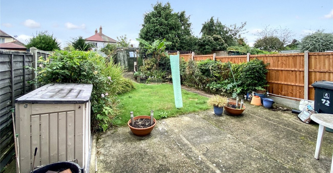 3 bedroom house for sale in Sidcup | Robinson Jackson