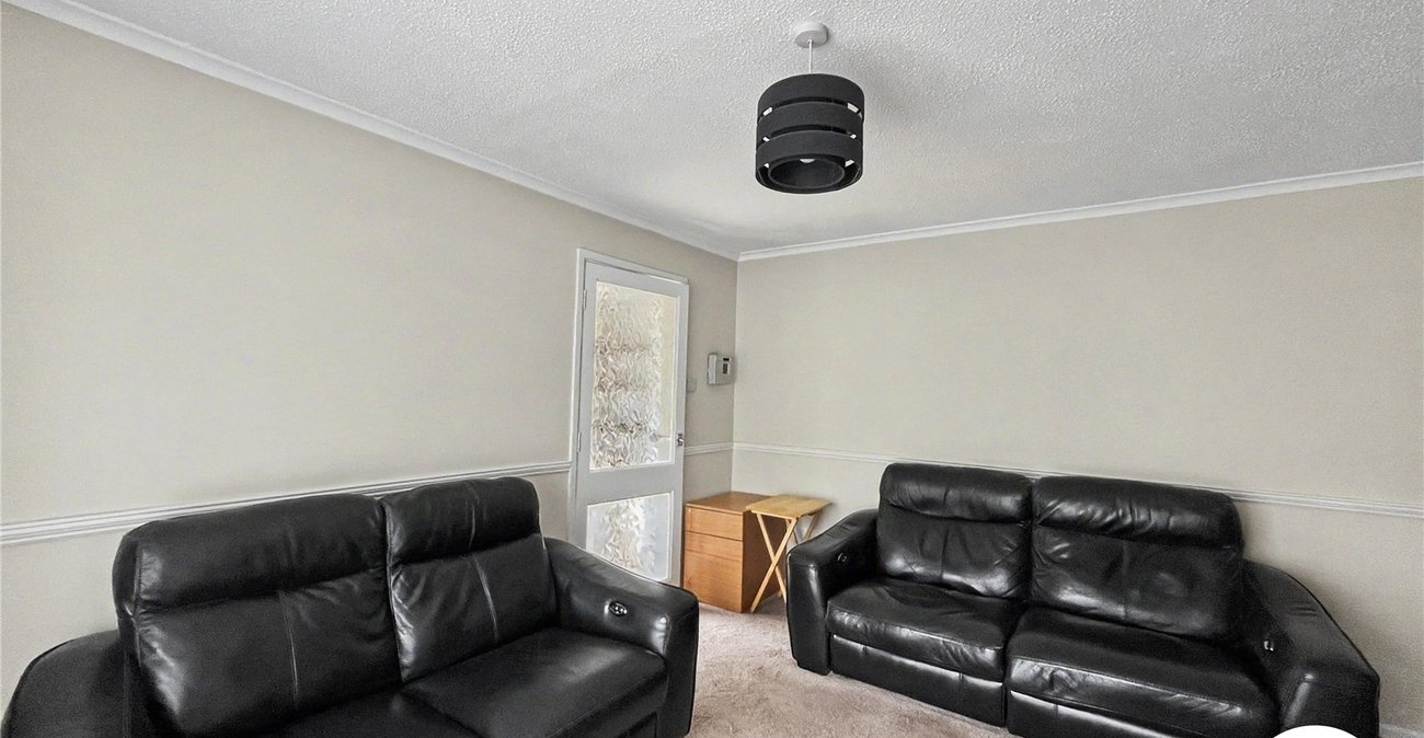 1 bedroom house for sale in Lordswood | Robinson Michael & Jackson