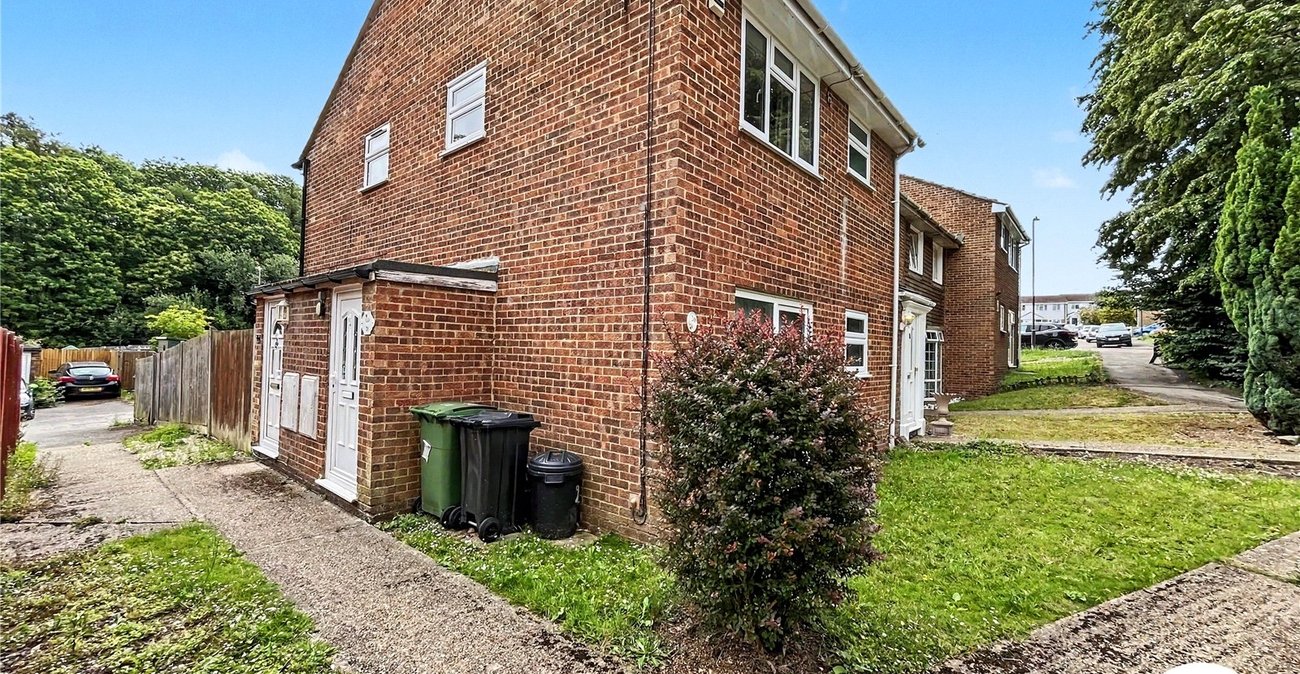 1 bedroom house for sale in Lordswood | Robinson Michael & Jackson