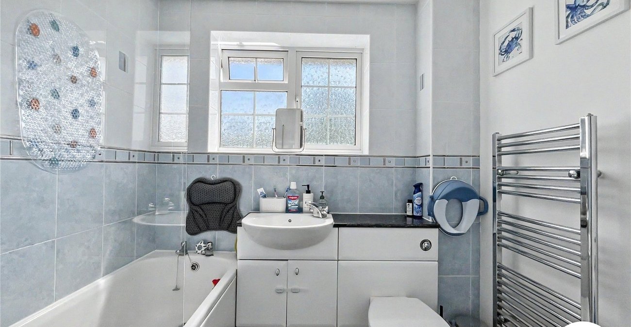 3 bedroom house for sale in Lordswood | Robinson Michael & Jackson
