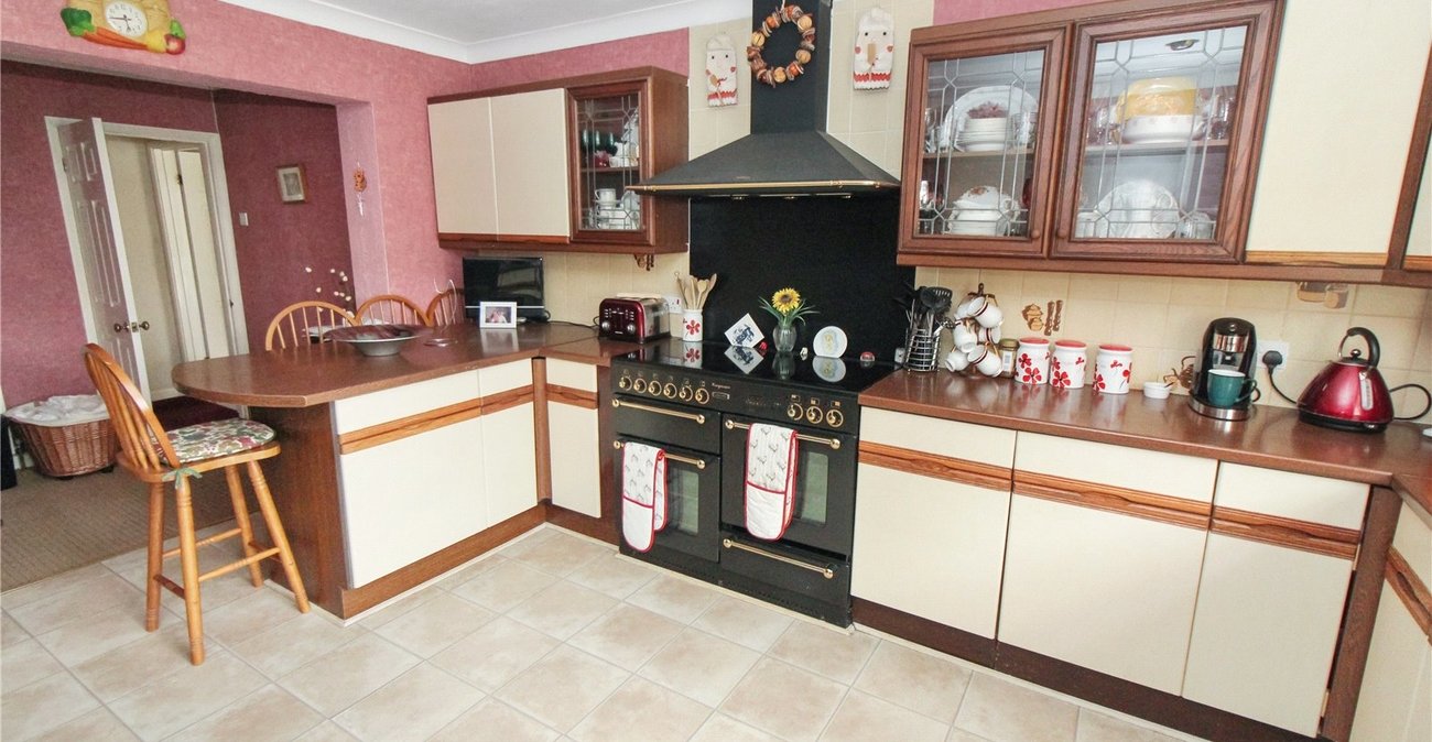 3 bedroom bungalow for sale in Walderslade | Robinson Michael & Jackson