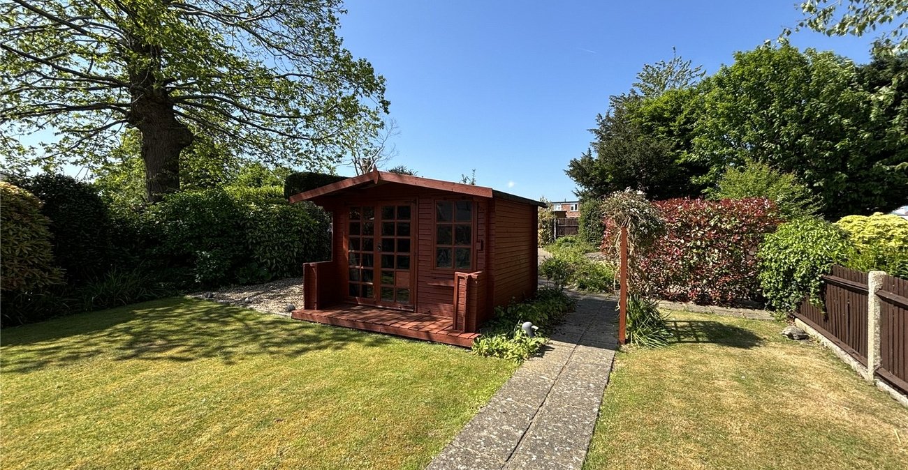 4 bedroom house for sale in Walderslade | Robinson Michael & Jackson