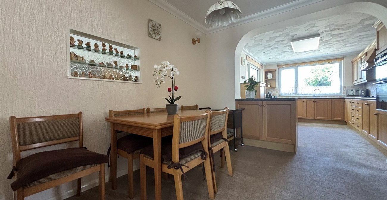 4 bedroom house for sale in Walderslade | Robinson Michael & Jackson