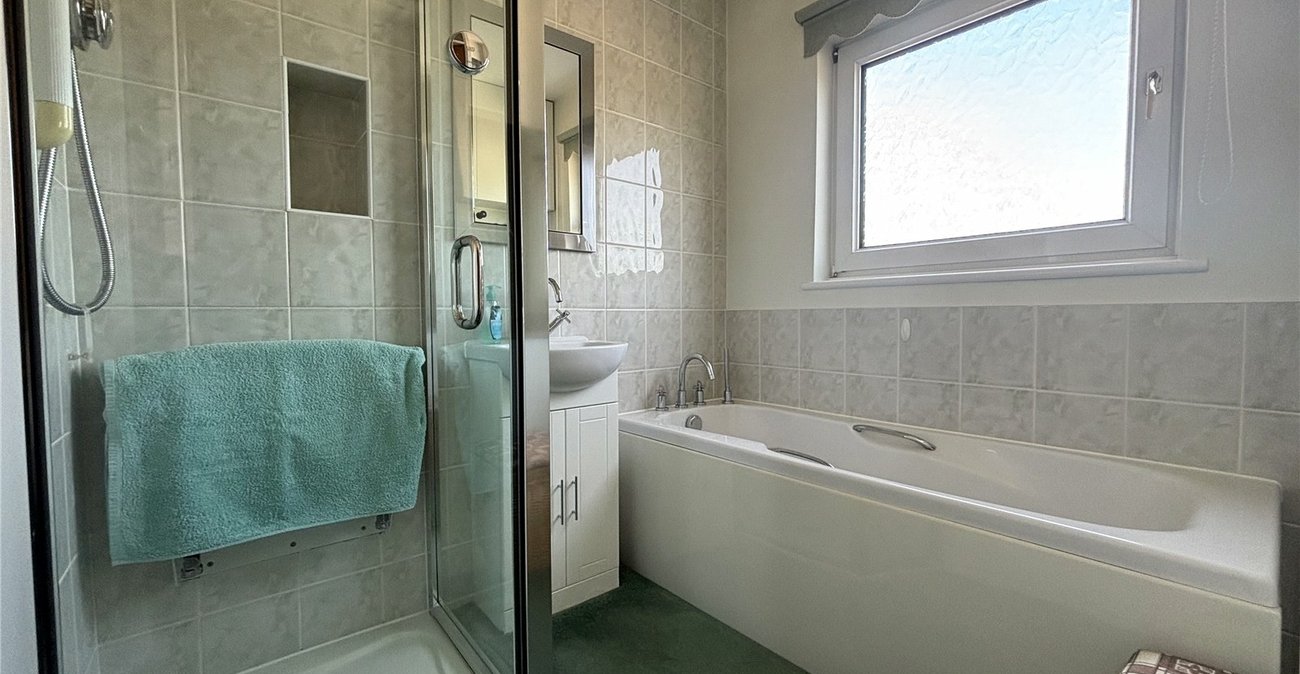 4 bedroom house for sale in Walderslade | Robinson Michael & Jackson