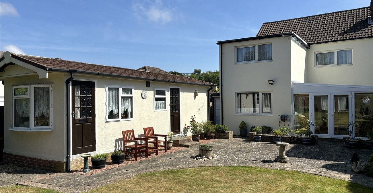 4 bedroom house for sale in Walderslade | Robinson Michael & Jackson