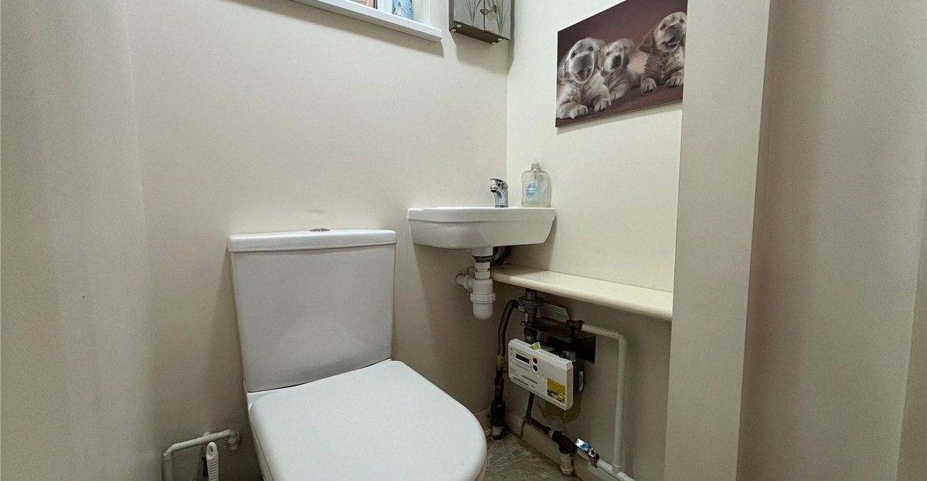 4 bedroom house for sale in Walderslade | Robinson Michael & Jackson