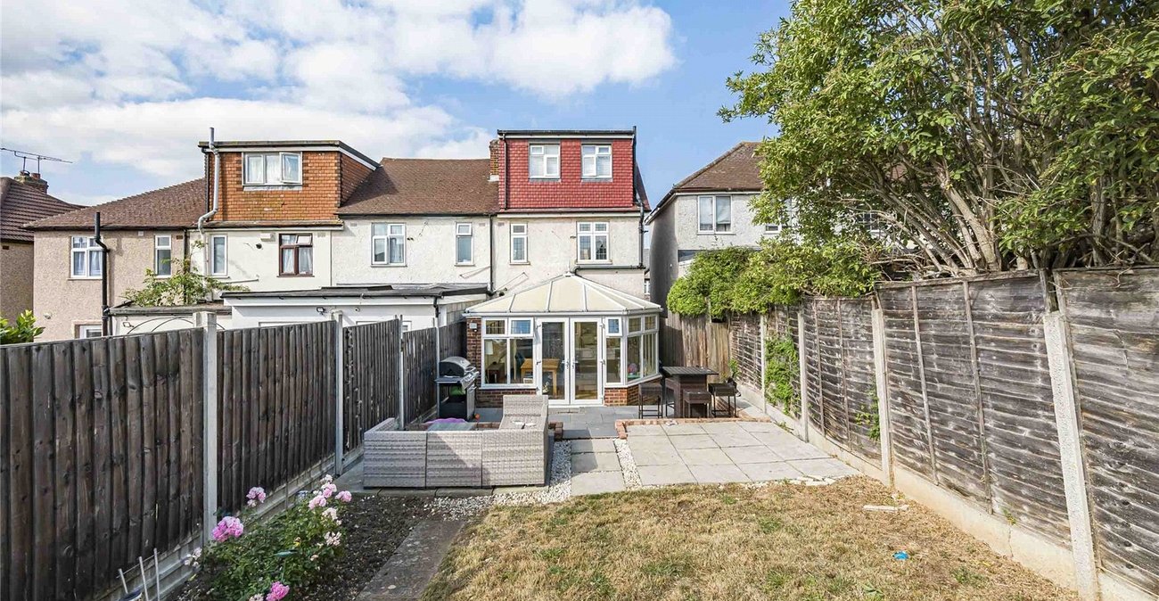 4 bedroom house for sale in Welling | Robinson Jackson