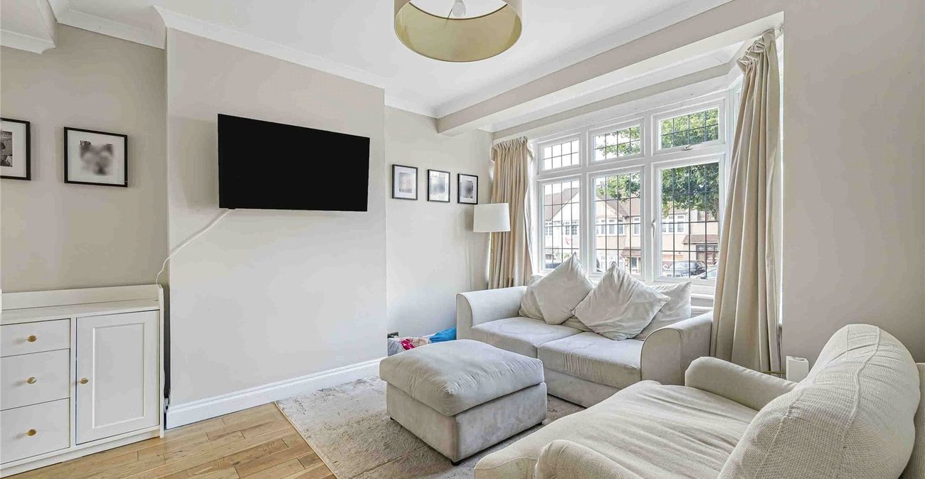 4 bedroom house for sale in Welling | Robinson Jackson