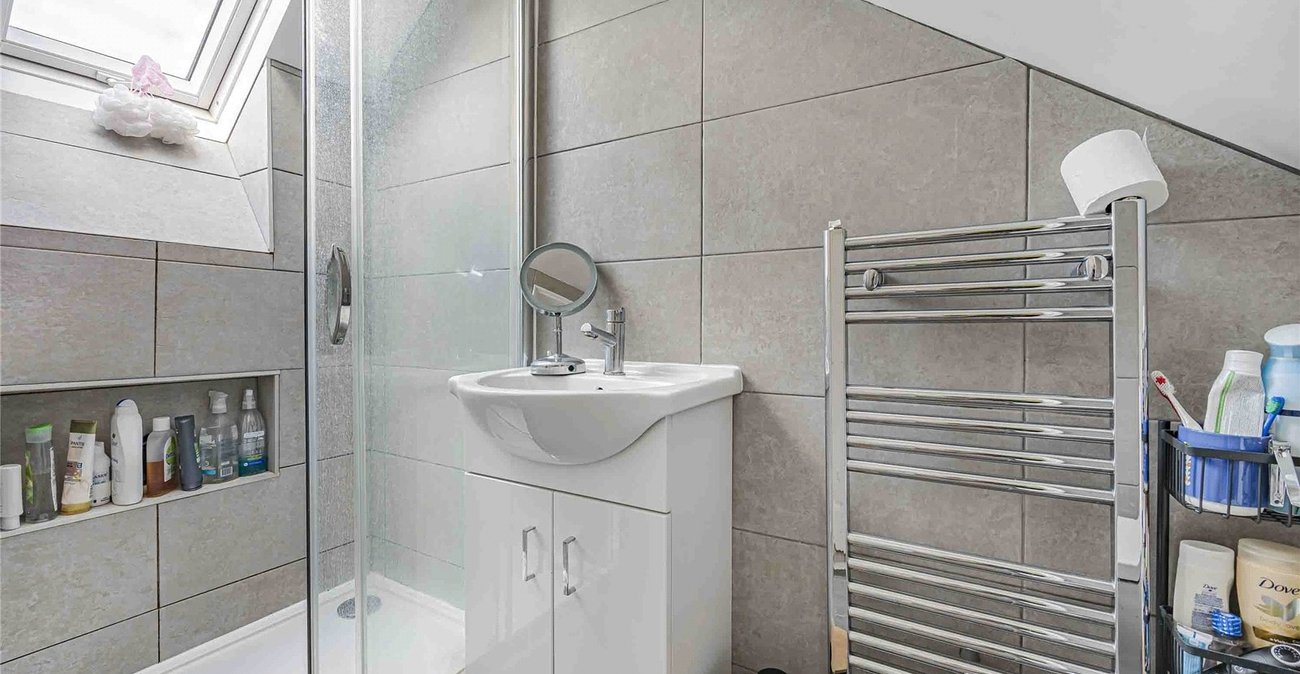 4 bedroom house for sale in Welling | Robinson Jackson
