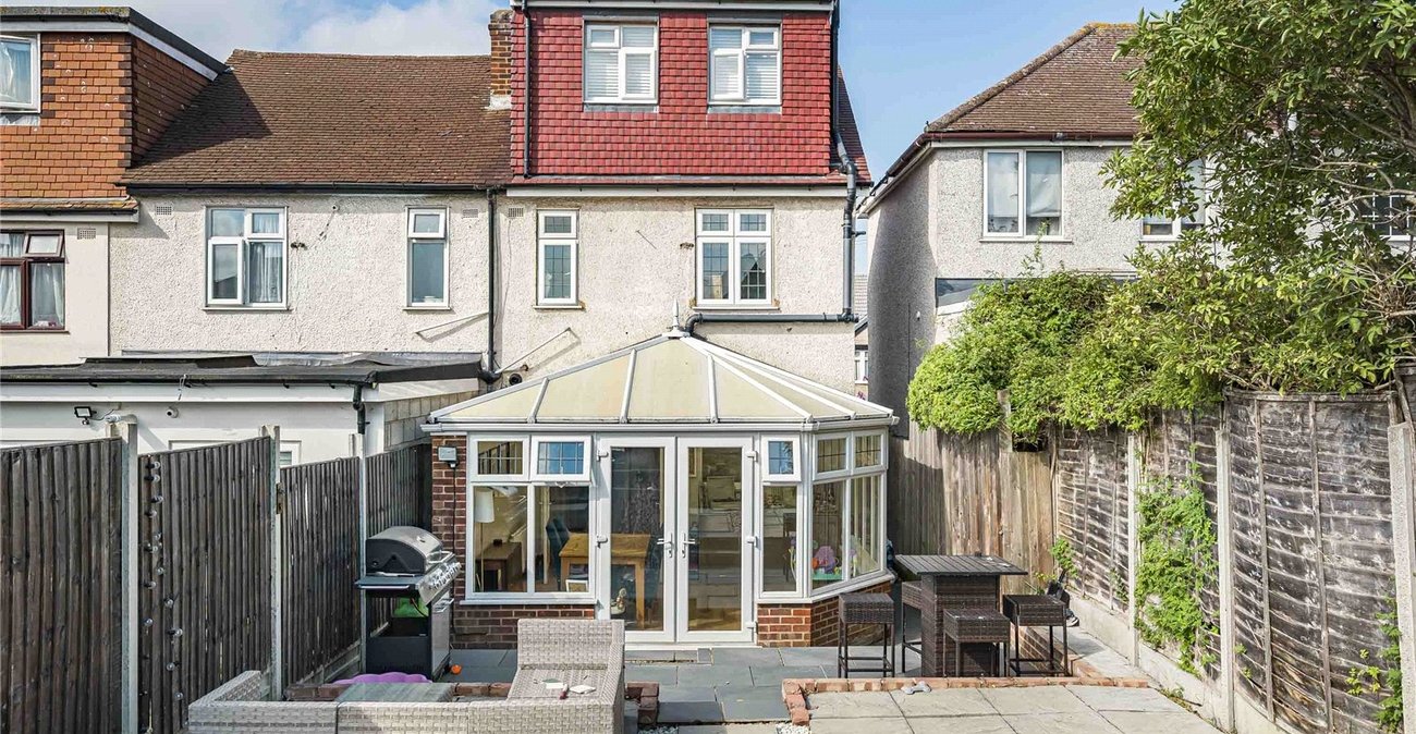 4 bedroom house for sale in Welling | Robinson Jackson